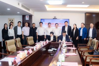 集团与郴州市交通建设集团签订战略合作协议